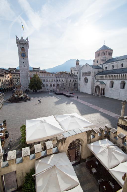 Scrigno Del Duomo Hotel Trento Bagian luar foto